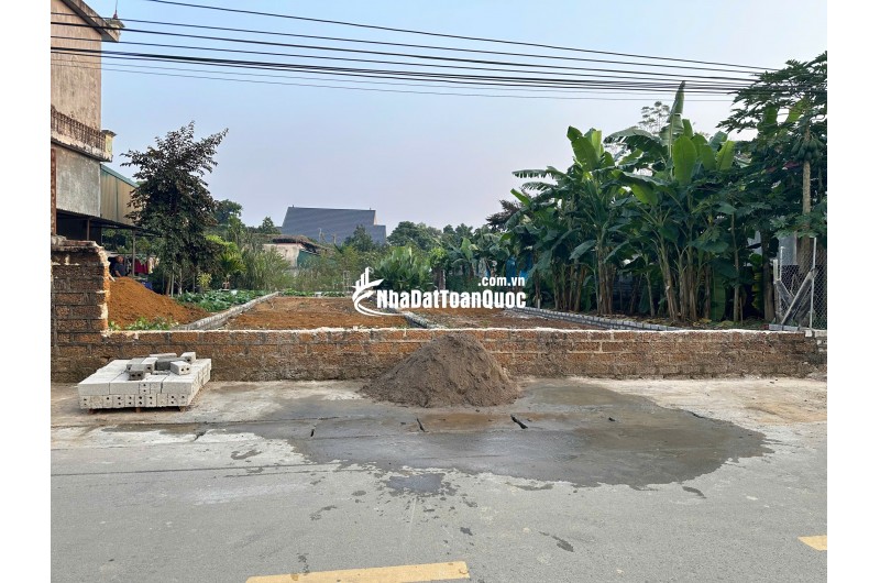 BÁN NHANH LÔ ĐẤT 100M2 SÁT NGÃ TƯ LỤC QUÂN - CÁCH QL21 CHỈ 150M