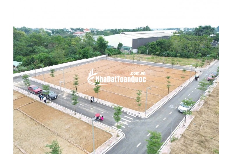 Chỉ 2 tỷ ,lô đất 100m full thổ ,tại thôn Cánh Chủ,cách Công nghệ Cao Hòa Lạc chỉ 500m