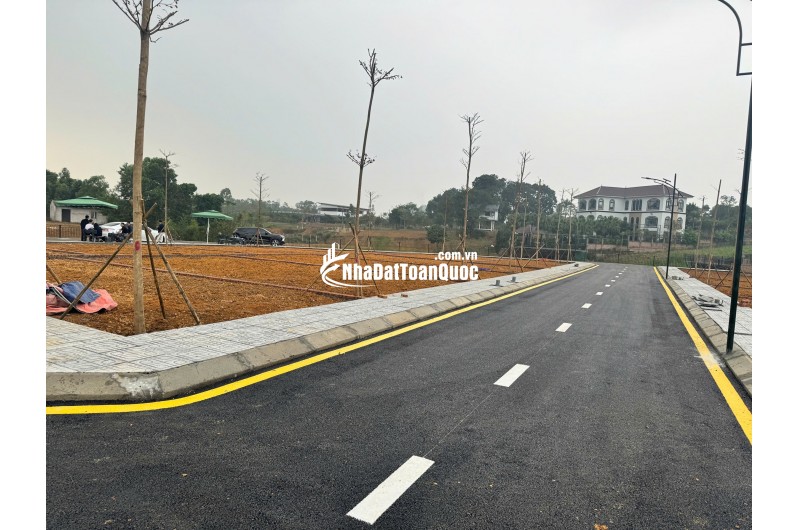 Đất Nền Hòa Lạc