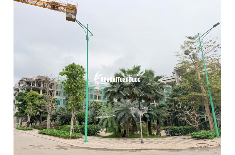 BÁN SIÊU PHẨM LIỀN KỀ  GREEN LITTLE TOWN 100M 5 TẦNG NHỈNH 17 TỶ