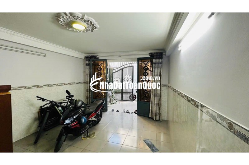2 TẦNG – 5 BƯỚC RA MẶT TIỀN NGUYỄN VĂN QUÁ – CHỈ 5.X TỶ