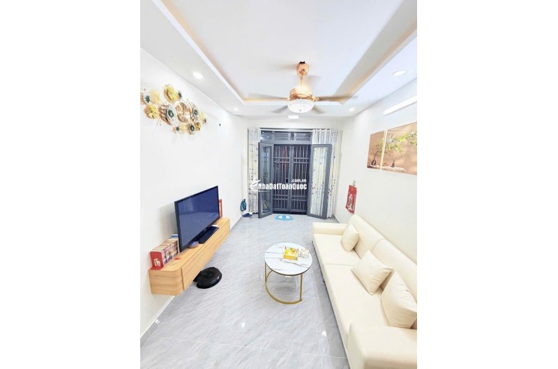 HẺM XE HƠI TÂN BÌNH – 2 TẦNG – GẦN SÂN BAY – CHỈ 4.05T