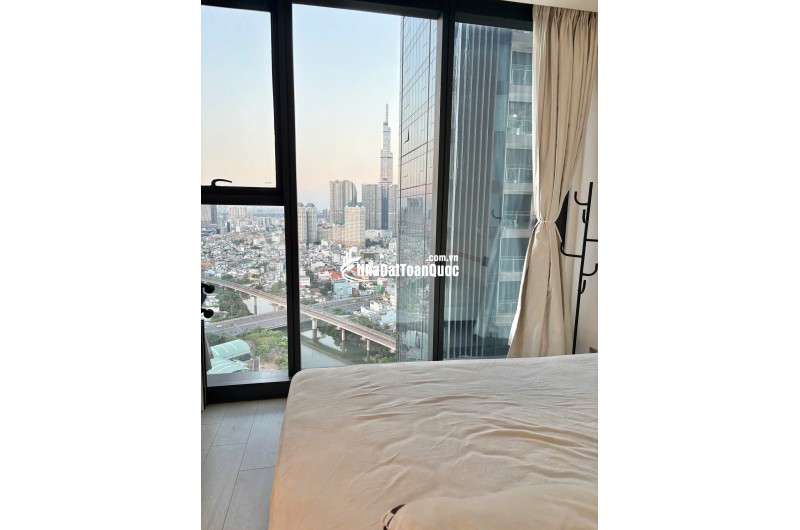 BÁN CĂN HỘ VINHOMES GOLDEN RIVER Q1, DT 70M2 (2PN2WC) SHR CHỈ 14.9 TỶ. LH:0906322053.