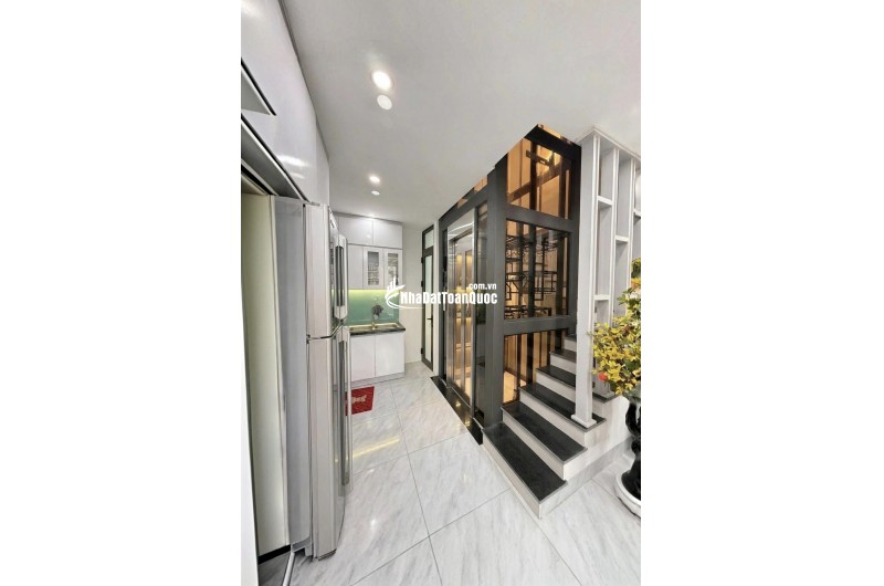 GIẢI PHÓNG - 36M2 x 6 TẦNG THANG MÁY XỊN - Ô TÔ  - 8.68 TỶ