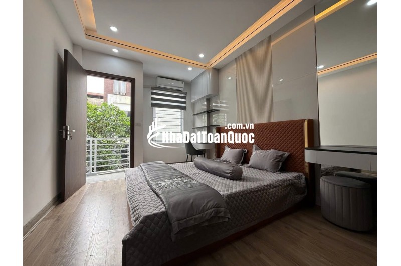 Bán Nhà đẹp Quan Nhân, gần ôtô, 38m2-5T, full nội thất mới xịn xò cực đẹp, giá 11 tỷ
