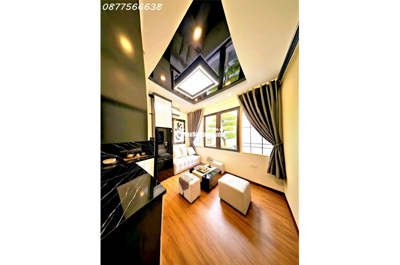 DƯỚI 9 TỶ - LÔ GÓC KINH DOANH MẶT PHỐ - TRƯƠNG ĐỊNH - HOÀNG MAI