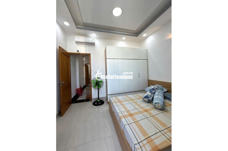NHÀ MỚI ĐẸP 4TẦNG BTCT- FULL NỘI THẤT- 55M2- HOAN CÔNG ĐẦY ĐỦ- CHỈ 5Ty3- NHÀ BÈ