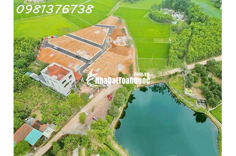 Lãi suất ngân hàng giảm, NĐT săn đất Hòa Lạc. CC bán lô đất 100m2, full thổ cư. LH 0981376738