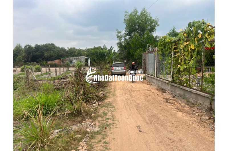 CHÍNH CHỦ CẦN BÁN ĐÁT NÈN VỊ TRÍ ĐẸP - PHÁP LÝ RỔ RÀNG - GIÁ ĐẦU TƯ