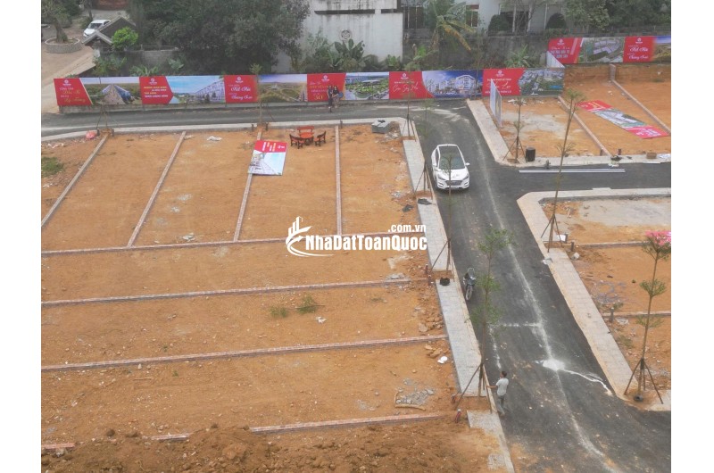 CẮT LỖ SÂU CHỈ MỘT LÔ DUY NHẤT -  LÔ GÓC 2 MẶT TIỀN TẠI HOÀ LẠC GẦN TRƯỜNG ĐHQG, FPT, KHU CNC