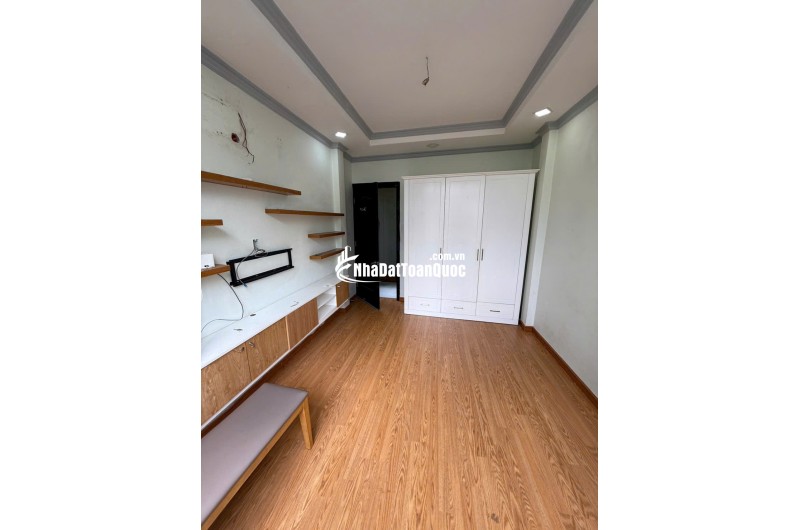 NHÀ BÁN GÓC 2 MẶT TIỀN HẺM 1/ LÊ TRỌNG TẤN, TÂN PHÚ. LH:0933858454.