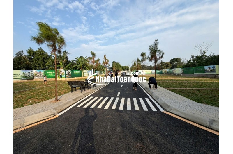 THANH KHOẢN GẤP LÔ ĐẤT RẺ HƠN LÔ BÊN CẠNH 300tr - HÒA LẠC