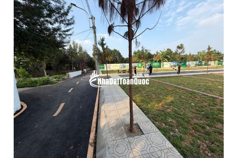 THANH KHOẢN GẤP LÔ ĐẤT RẺ HƠN LÔ BÊN CẠNH 300tr - HÒA LẠC