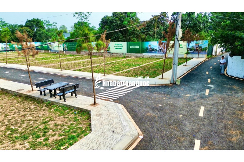 THANH KHOẢN GẤP LÔ ĐẤT RẺ HƠN LÔ BÊN CẠNH 300tr - HÒA LẠC