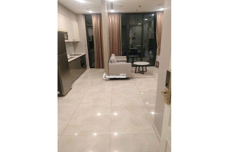 CHO THUÊ CHCC VINHOMES GOLDEN RIVER (TẦNG 20) 72M 2PN, 26TR/TH. LH:0938597537