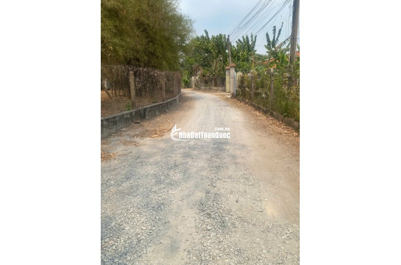CẦN BÁN NHANH LÔ ĐẤT GẦN KHU CÔNG NGHIỆP THÀNH THÀNH CÔNG, LH:0915299635.