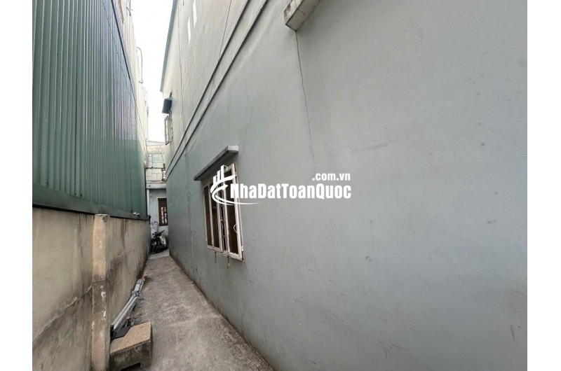 NGANG ĐỈNH 6.5M - 118m² - NGAY TRUNG TÂM TIẾN VỀ GÒ VẤP - CHÌ 5.6 TỶ TL. LH:0985397509.