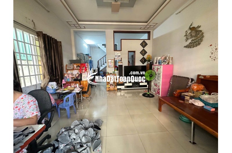 NGANG ĐỈNH 6.5M - 118m² - NGAY TRUNG TÂM TIẾN VỀ GÒ VẤP - CHÌ 5.6 TỶ TL. LH:0985397509.