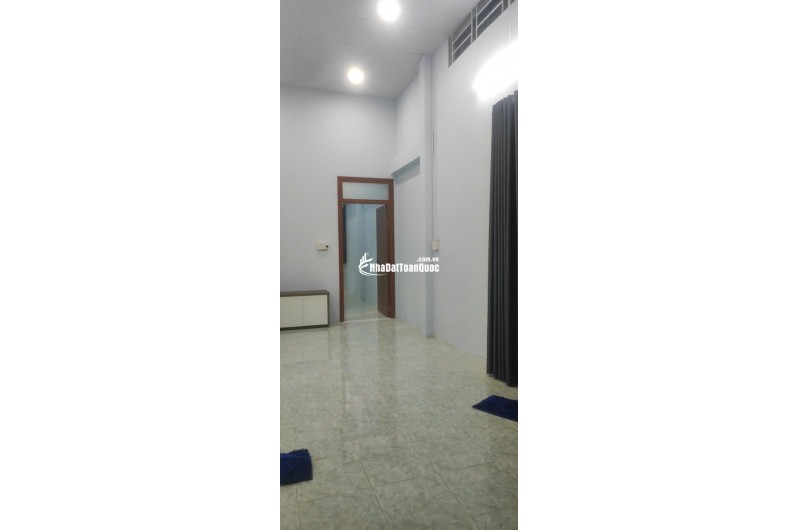 NHÀ VÀ ĐẤT TẠI P.BÌNH TRỊ ĐÔNG A - DT 126M2 - SHR - 8.5 TỶ TL. LH:0932688139