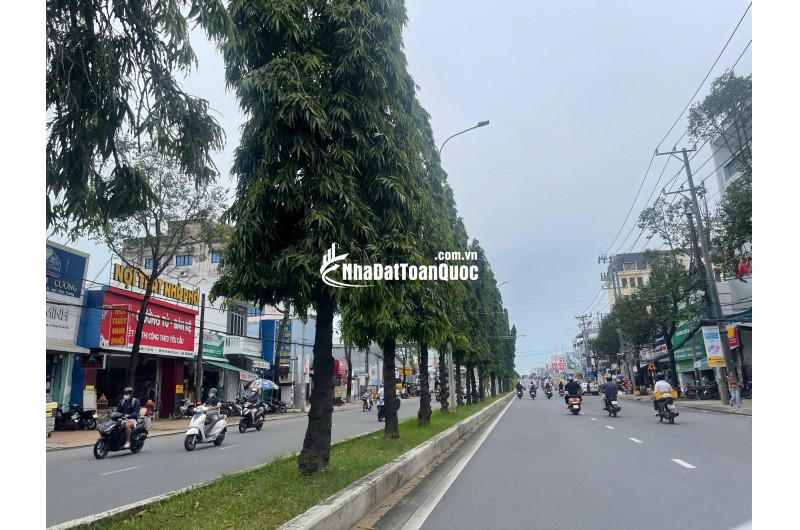 BÁN NHÀ MẶT TIỀN NGUYỄN VĂN CỪ - 17 TỶ, 98M2, KINH DOANH