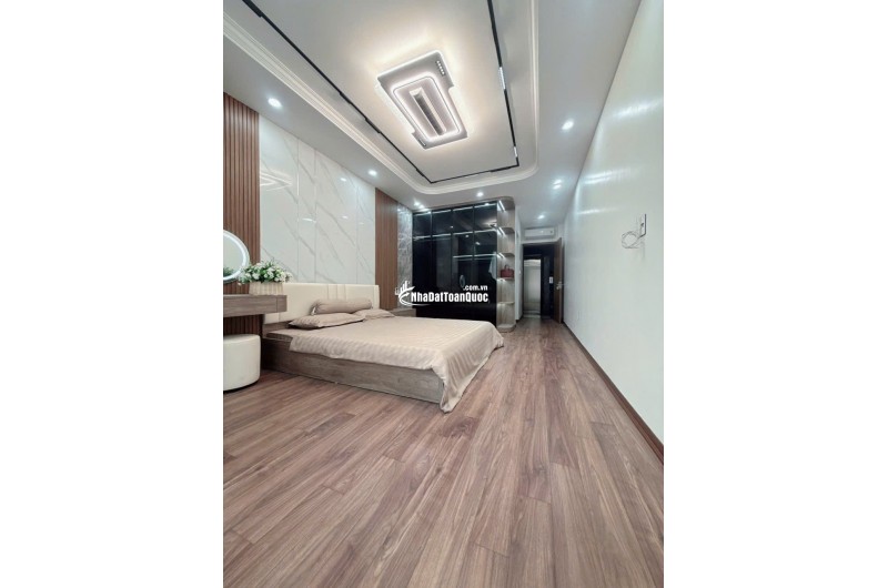  NHÀ ĐẸP 7 TẦNG 48M2 THẠCH BÀN – GARA Ô TÔ, THANG MÁY, FULL NỘI THẤT NHẬP KHẨU – 11,3 TỶ 