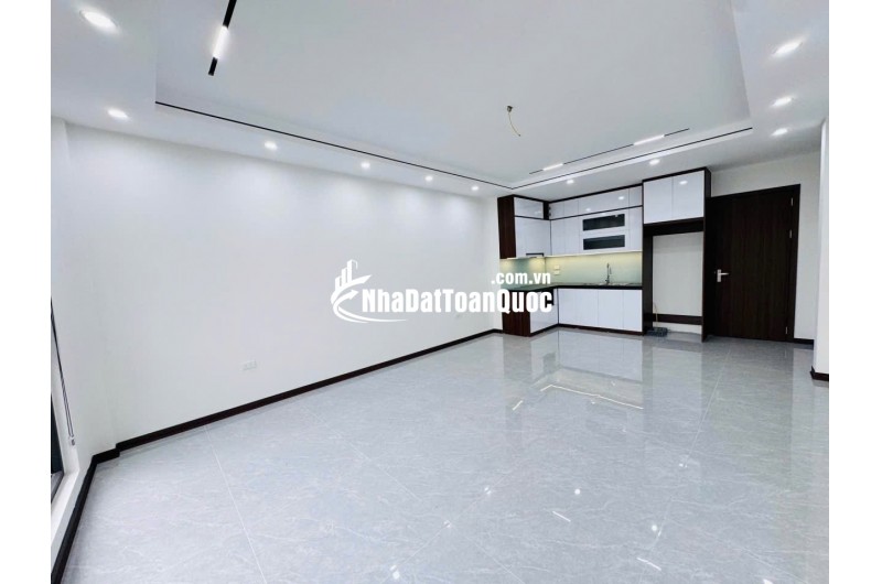  BÁN NHÀ TRUNG TÂM THẠCH BÀN – 55m², 7 TẦNG, THANG MÁY, Ô TÔ ĐỖ CỬA 