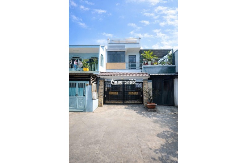 BÁN NHÀ 1074/22/1B ĐƯỜNG TỈNH LỘ 10 (THÔNG VỚI HẺM 111 LÊ ĐÌNH CẨN). LH:0933534006.