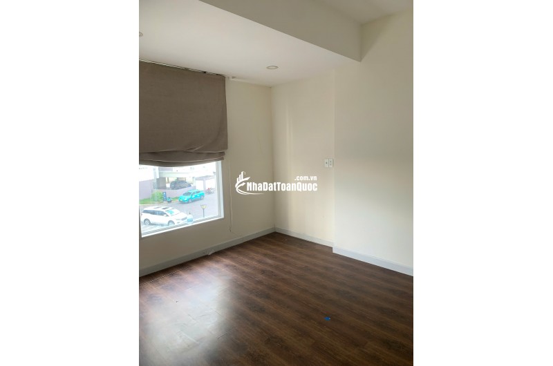 CĂN HỘ CITADINES,  TẦNG 19, DT 123M2, 3 PHÒNG NGỦ, BÁN NHANH 2,5 TỶ. LH:0909688304.