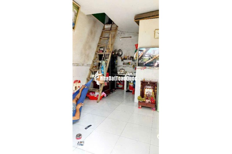 THUẬN AN CƯ – CHDV 10 PHÒNG – DÒNG TIỀN 35TR
- Q7 – H.ẺM 308 HUỲNH TẤN PHÁT – 7x28 – NH.ỈNH 15 T.Ỷ