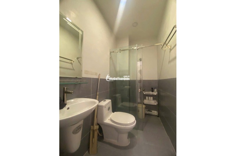 BÁN NHÀ PHỐ THƯƠNG MẠI KDC BẢO NGỌC HẺM XE TẢI, DÂN TRÍ CAO. 60M2 CHỈ 6 TỶ. LH:0842865935