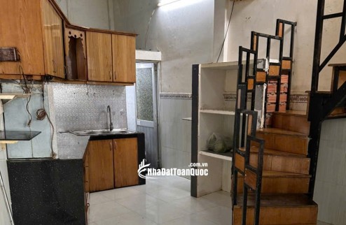 BÁN NHÀ GẦN ĐH TÀI CHÍNH MARKETING – QUẬN 7, TPHCM CHỈ NHỈNH 4 TỶ. LH:0909861382