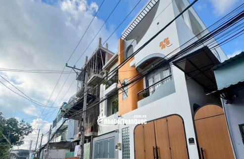 CẦN BÁN GẤP 2 LÔ ĐẤT LIỀN KỀ KHU VỰC P. LINH XUÂN, TP THỦ ĐỨC CŨ. LH:0935194588.