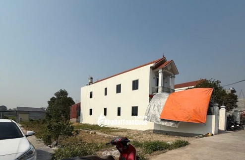 ĐẤT ĐỐI DIỆN KCN LÀNG NGHỀ MAY VÂN TỪ - PHÚ XUYÊN, DT 80M2 CHỈ 2.6TỶ. LH:0336952536.