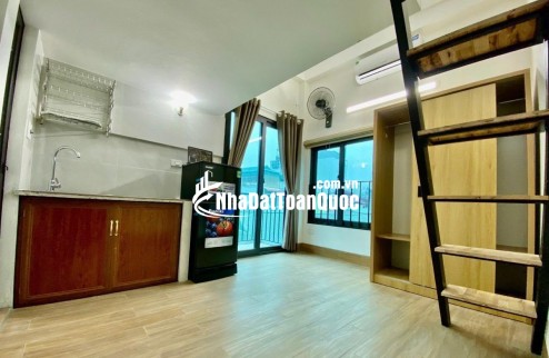 CẦN BÁN CCMN LA THÀNH - 104 M2 - 7 TẦNG - MT 8- GIÁ 27.5 TỶ