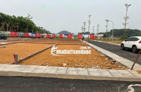 ĐẤT NỀN HIẾM 2 MẶT ĐƯỜNG SÁT QUỐC LỘ HỒ TÂY- BA VÌ-   NGAY SÁT TUYẾN  METRO . GIÁ CỰC RẺ CHƯA ĐẾN 4 TỶ SỞ HỮU 105M2 FULL THỔ CƯ- XÂY CC MINI KINH