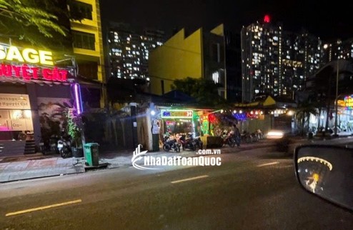 Quận 7, Lô Đất Mặt Tiền Hoàng Quốc Việt, 10,8x60m, Có Lối Đi Sàu, Giá Chào 115 tỷ, Bán Gấp