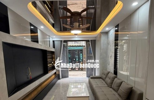 Bán siêu phẩm phố Quan Nhân, gần ôtô, 38m2-5T, đầy đủ nội thất mới cực đẹp, giá 11 tỷ