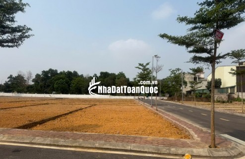 Bất ngờ với giá lô đất sát ĐHQG có thể xây kinh doanh ngay tạiHòa Lạc