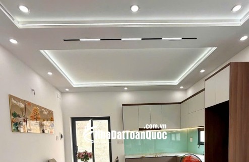 CĂN GÓC THOÁNG----HẺM RỘNG ---- FULL NỘI THẤT ---- CHỈ 4 TỶ NHỈNH