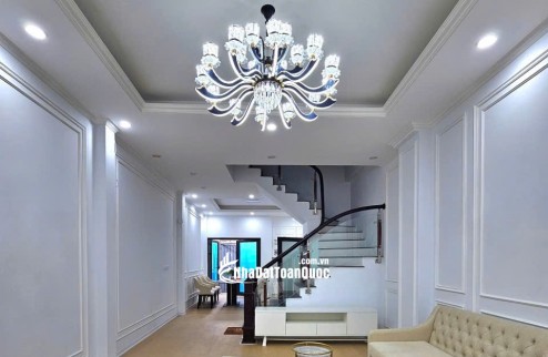  NHÀ ĐẸP 68 m2 TRUNG TÂM THẠCH BÀN – Ô TÔ ĐỖ CỬA – 2 MẶT NGÕ 