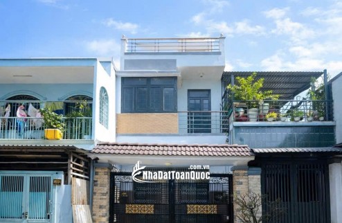 BÁN NHÀ 1074/22/1B ĐƯỜNG TỈNH LỘ 10 (THÔNG VỚI HẺM 111 LÊ ĐÌNH CẨN). LH:0933534006.