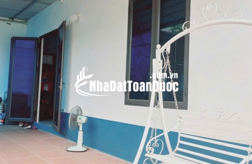 CÂN BÁN NHÀ  ĐẤT TẠI THANH HUỆ ĐỨC HÒA CŨ  , DT 138 M NHÀ RÀNH CHO 1 GIA ĐÌNH 5-7 NGƯỜI Ở