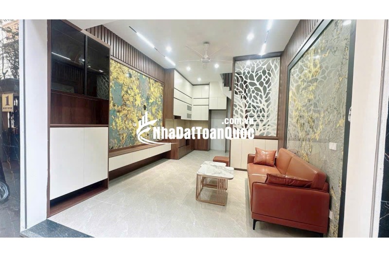 NHÀ VIP, KHU VỰC CBNV TRƯỜNG THUỶ LỢI. DT 33 M2 (4 TẦNG) SẴN SỔ CHỈ 10.8 TỶ. LH:0904683389