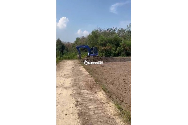 BÁN ĐẤT XÃ PHƯỚC THẠNH, TÂY NINH. 2 LÔ LIỀN KỀ. TỔNG DIỆN TÍCH 1556 M2 - SHR. LH:0786111122.