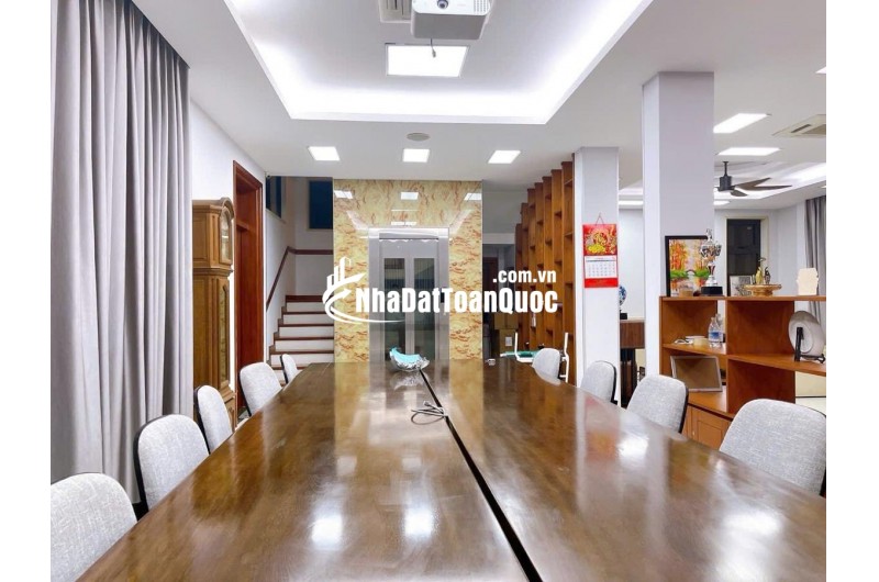 Biệt thự 5T thang máy Bắc Linh Đàm DT230m2, 68 tỷ Hoàng Mai