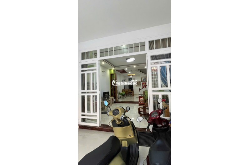 Bán nhà đúc 2,5 tấm hẻm 142 đường số 339 P. Phước Long B, Q9 cũ