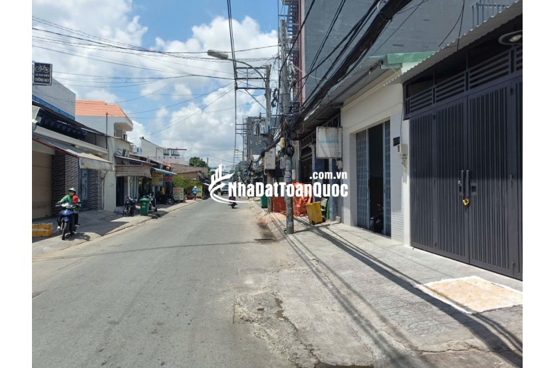 Bán Nhà mới 1 trệt 1 lầu hẻm xe tải lớn đường Sinco, Bình Tân