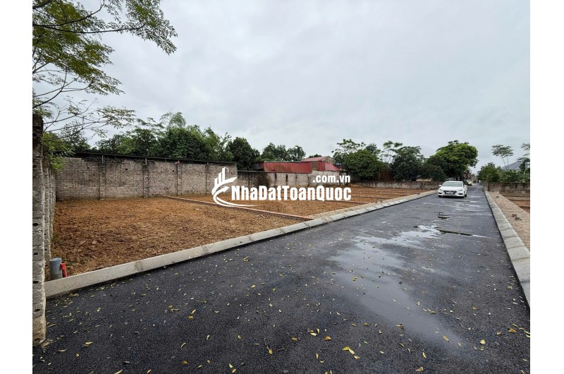 MẢNH ĐẤT VÀNG GIÁ F0 TẠI SƠN ĐÔNG, SƠN TÂY, HÀ NỘI. 100m2 full thổ, mặt tiền 6,8m
