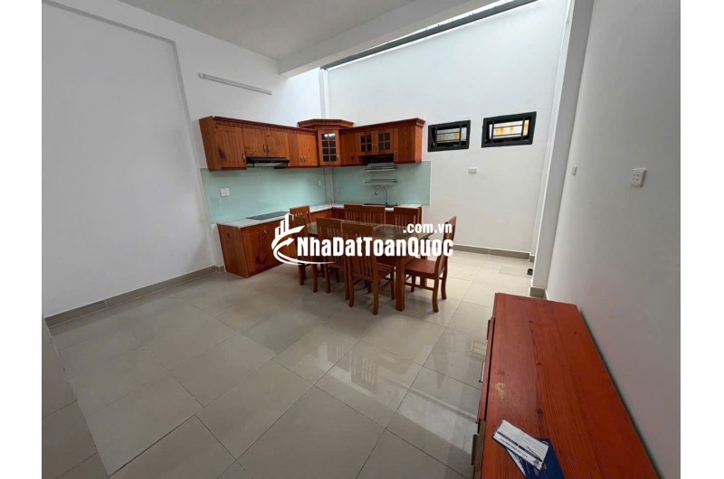 Cho thuê Nhà 1 trệt 1 lầu Đường 50 HBC liền kề PVĐ giá 9 triệu. Sẵn máy lạnh 2PN
