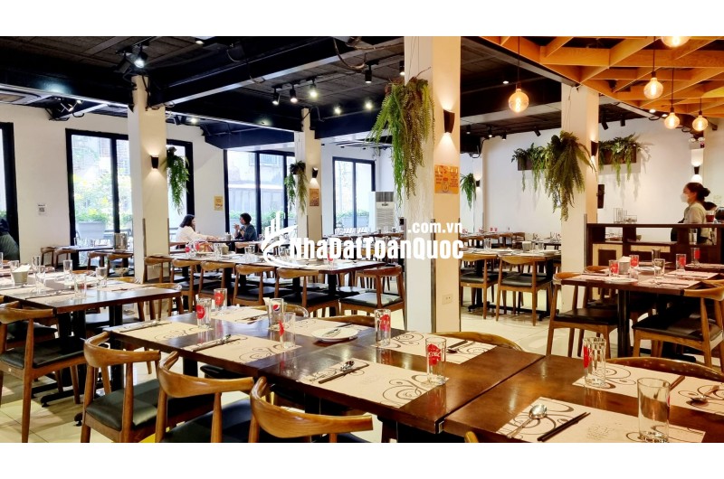 Bán gấp nhà Mặt Phố Tông Đản Hoàn Kiếm 750m2 mặt tiền 21m thang máy 700tr/1m2